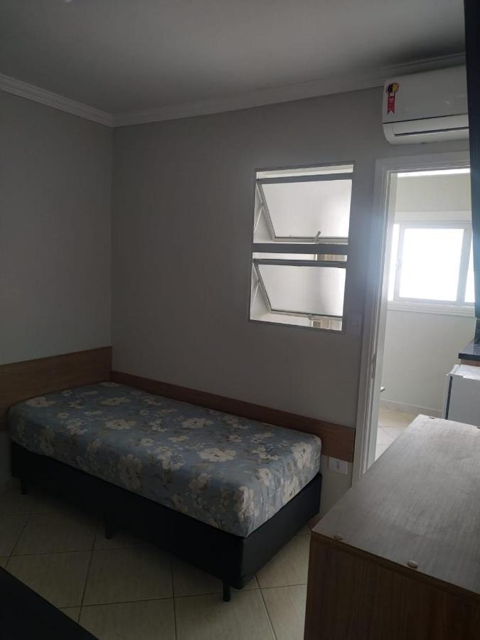 Kitnet Asturias 51B No Ed. Guariata, Proximo A Praia Das Asturias Em Guarujá Exterior foto